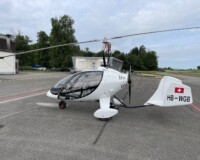 HB-WGB auf dem Vorfeld des Flugplatzes Birrfeld